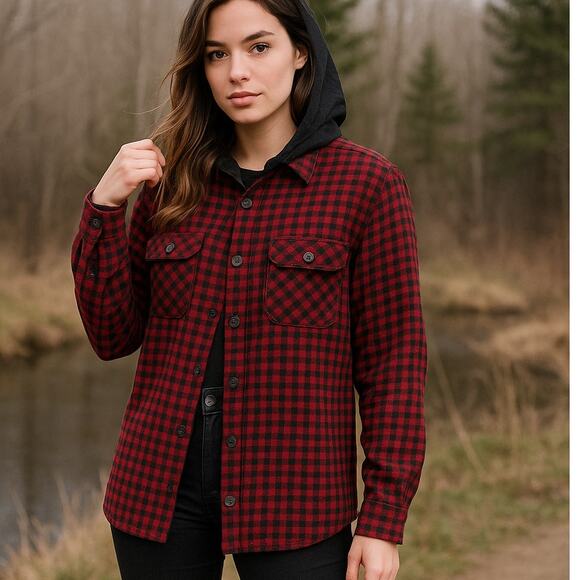 Eddie Bauer Women’s Hooded Flannel Shirt M Red Black Plaid Button Up Outdoor - Picture 1 of 12